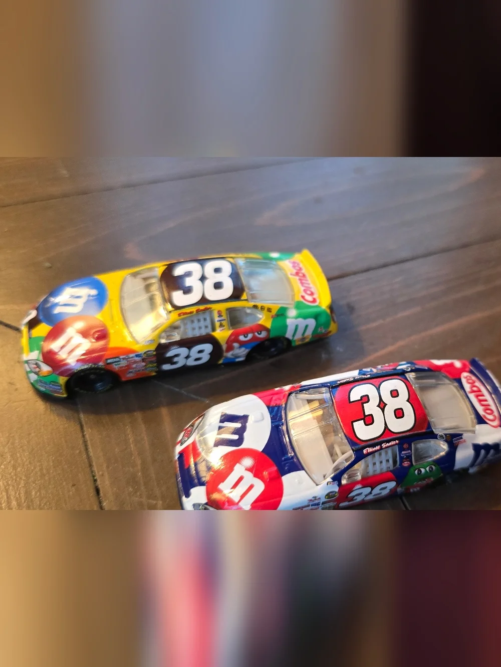 Lot 2 Nascar 1:64 Diecast Cars #38 Elliot Sadler M&Ms 4th Of July 2005 Combos